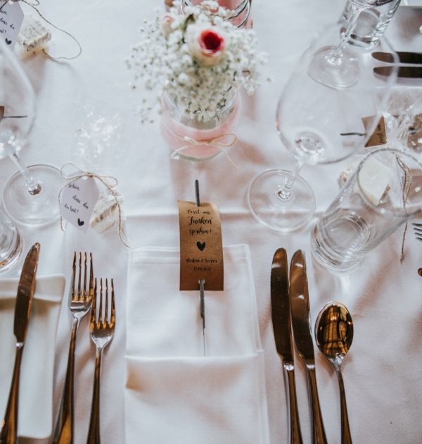 Hochzeit von Martina & Werner – Tischdekoration – Ina plant © Nadine Schachinger